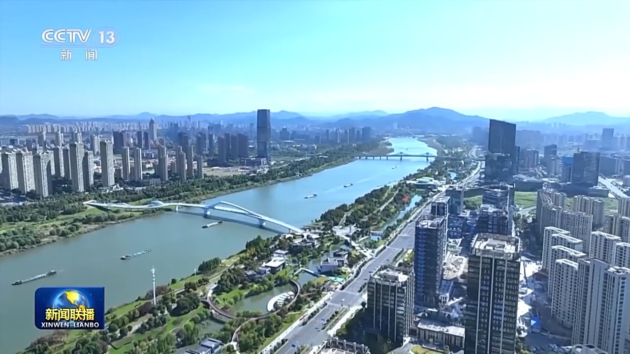 聚焦精神引领_聚焦精神状态方面_聚精会神抓好高质量发展