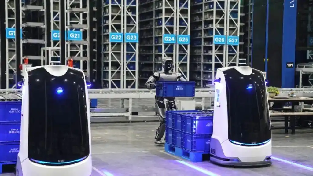 人形机器人的一般制作过程_人形机器人进厂“实习”_人形机器人厂家