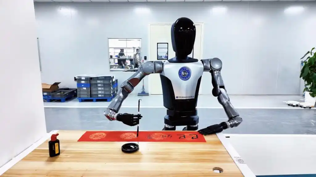 人形机器人的一般制作过程_人形机器人进厂“实习”_人形机器人厂家