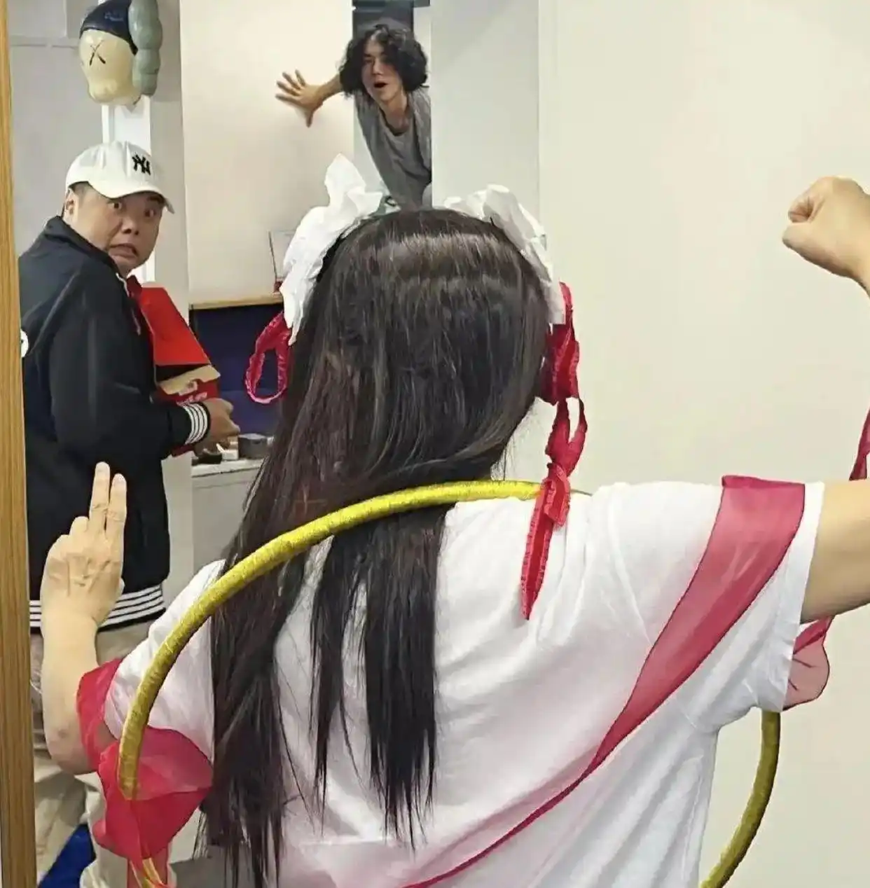 周星驰cos哪吒_周星驰哪吒2_哪吒搞笑片