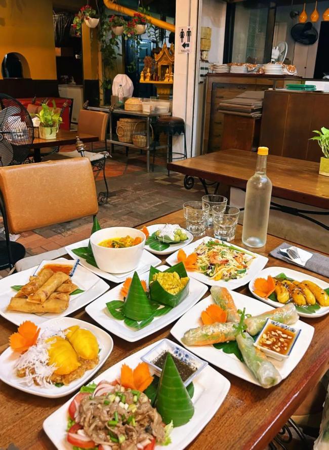 女孩靠拼假旅游 一年去7国23个城市 大厂人的拼假攻略