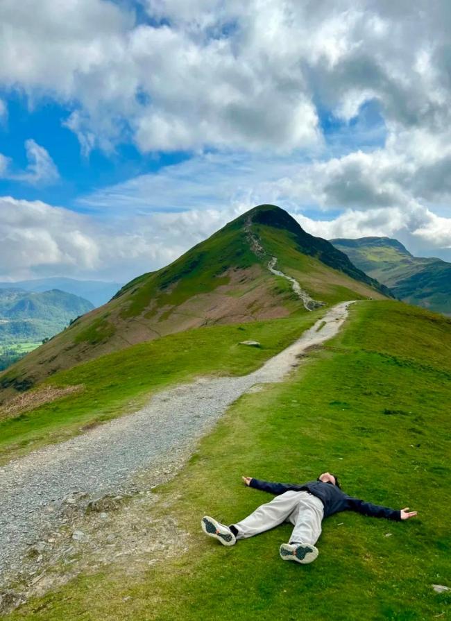 女孩靠拼假旅游 一年去7国23个城市 大厂人的拼假攻略