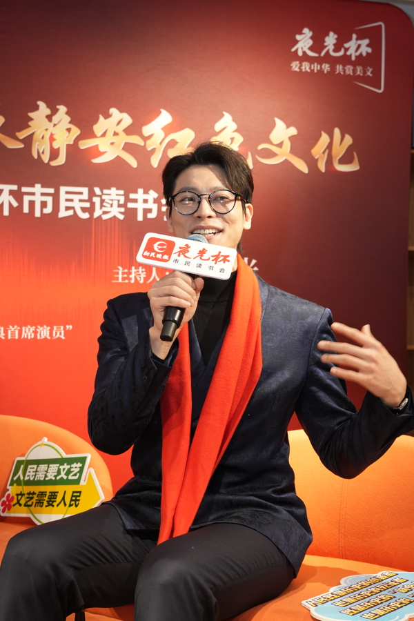 人民的奉献精神_奉献人民精神食粮好词好句_把最好的精神食粮奉献给人民