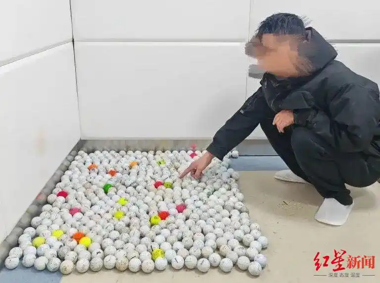 3人穿潜水服夜盗高尔夫球_高尔夫球潜水员的介绍_高尔夫潜水回收员