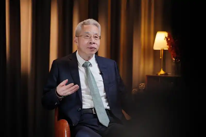 世界各国运回黄金_各国运回黄金_大量黄金正从各国运往美国