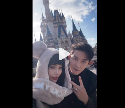 敖犬老婆曾因严重忧郁暴瘦 敖犬老婆发发个人资料照片