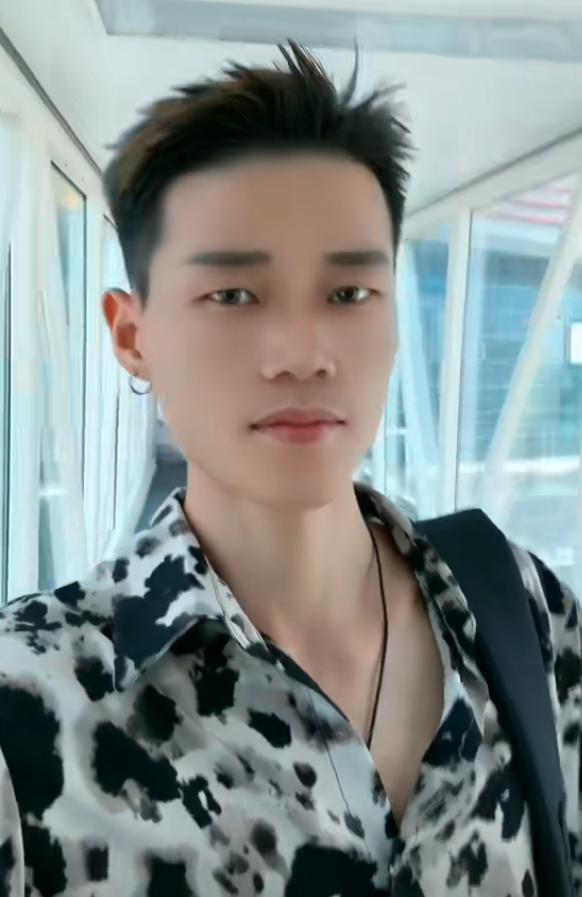 网红阿浩离世 从确诊到去世仅5个月 年轻生命的警示