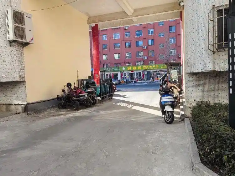 把老百姓身边的大事小情解决好_老百姓大小事儿_老百姓的事就是大事