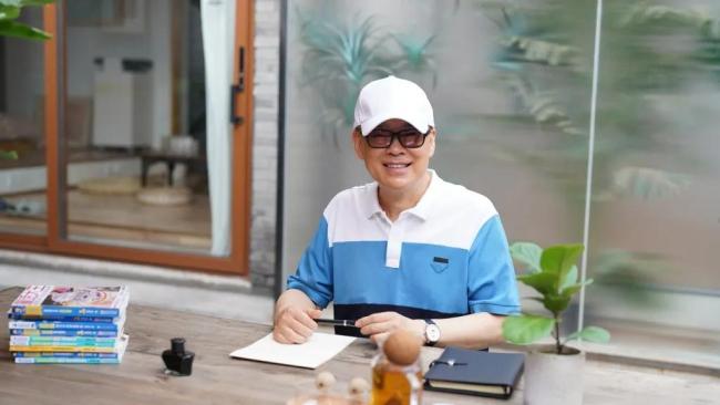 郑渊洁隐退:账号停更 不再接受采访 回归平静生活