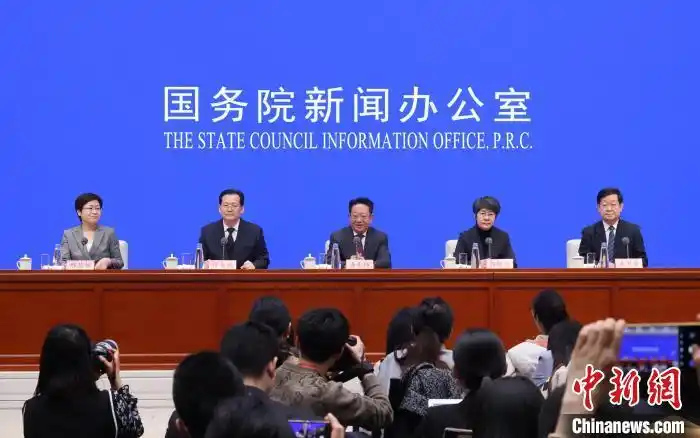 基础养老金最低标准提高_基础养老金月最低标准提高20元_实际提高基础养老金标准对照