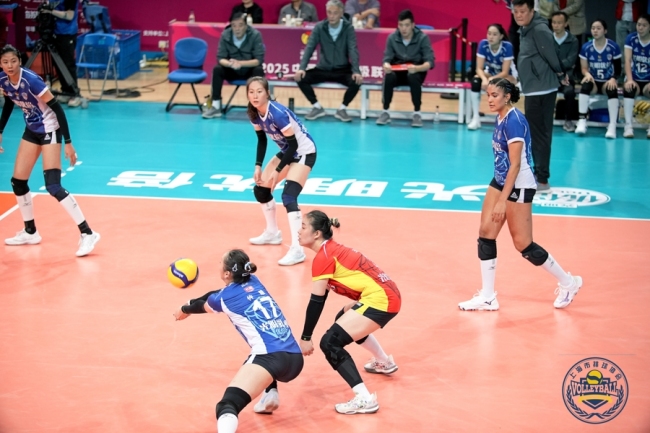 上海女排决赛首战0-3落败 江苏占得先机