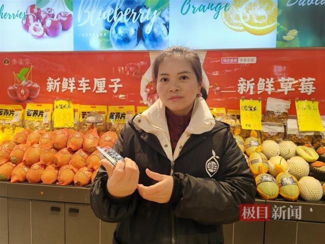 48岁妻子3年替亡夫还债65万 诚信守诺感动人心