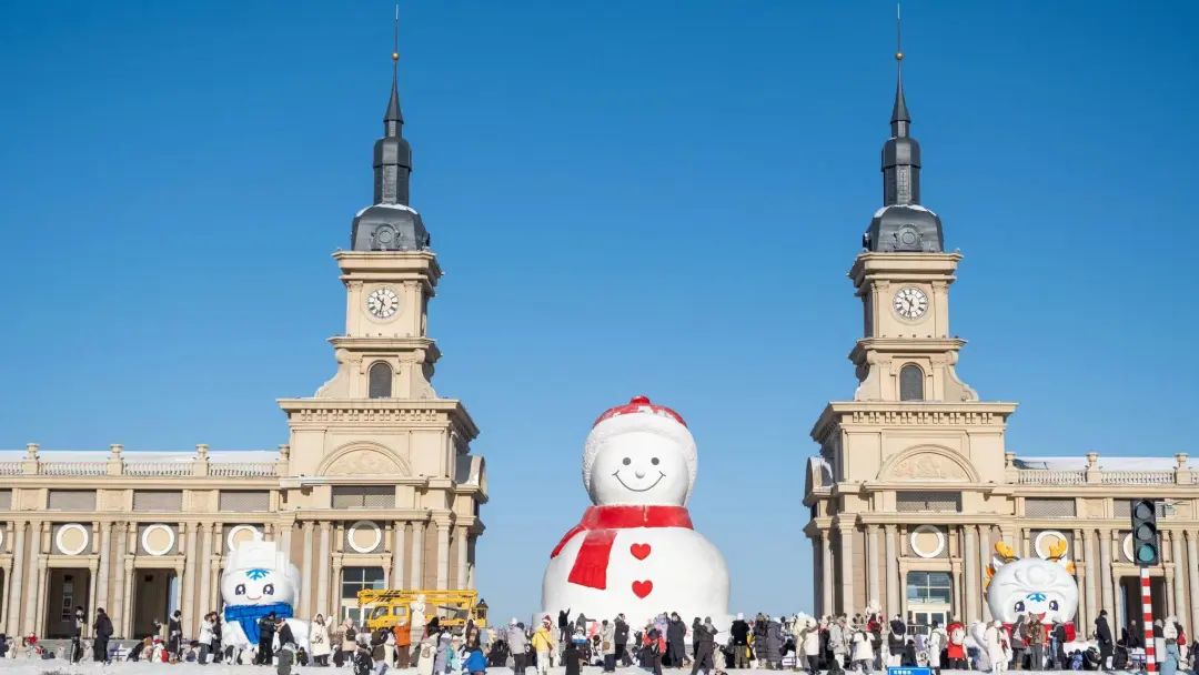 第二场“委员通道”集体采访_采访组委会成员问题_3月7日委员通道采访