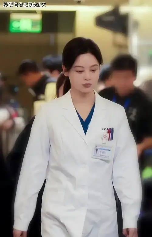 辛芷蕾把医生的无力感演出来了_辛芷蕾话剧_辛芷蕾唱歌视频