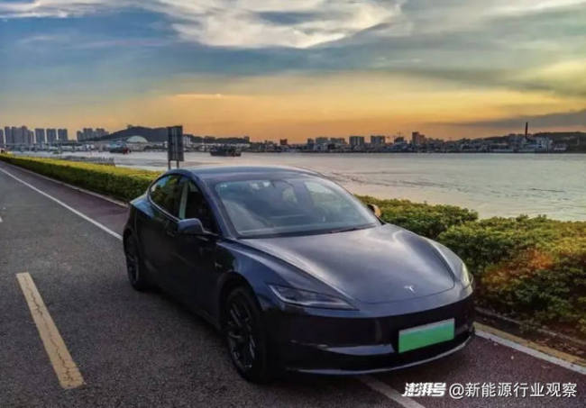 雷军：中国新能源汽车的时代开始了 小米SU7 Ultra热销破万