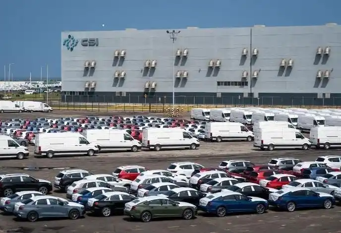 特朗普征收2000亿关税_特朗普签署关税法令_关税大棒重伤美国 特朗普改签修正案