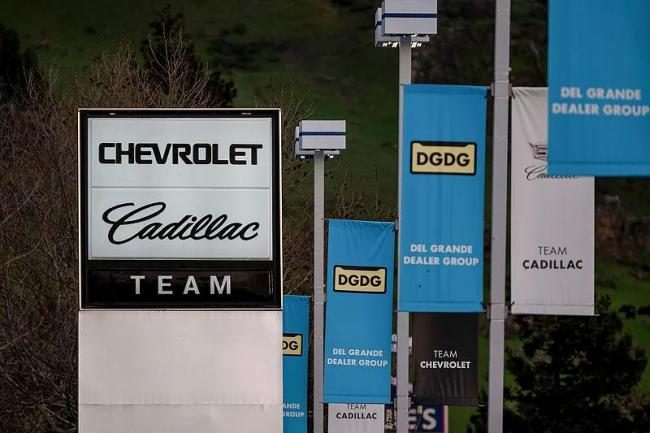 针对美“关税大棒”的集体反击开始了 全球盟友齐反击