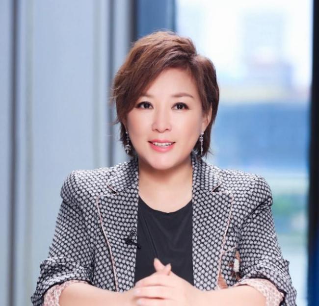 知名女主持人发声:更年期不可耻 正视女性新历程