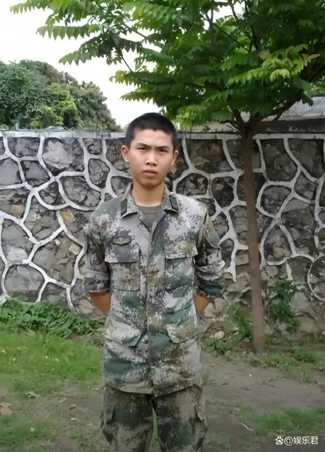广东33岁退伍军人救轻生者牺牲 英勇行为感动全网